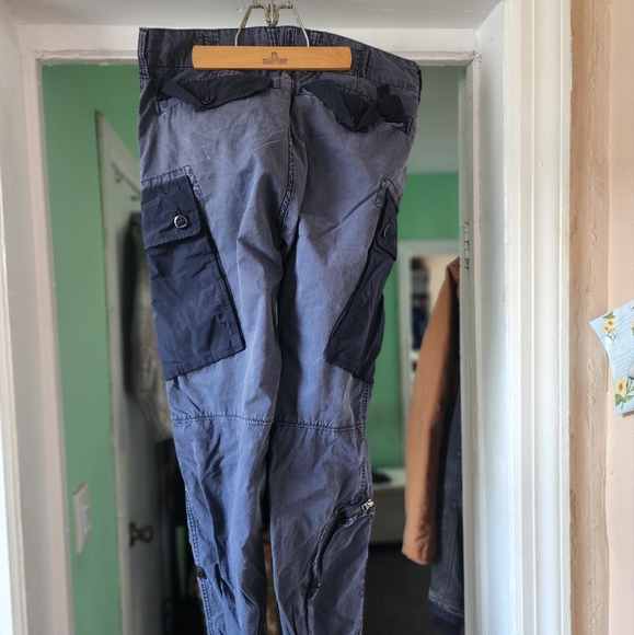 G Raw men's classic khaki multiple pockets pants. - Picture 8 of 8